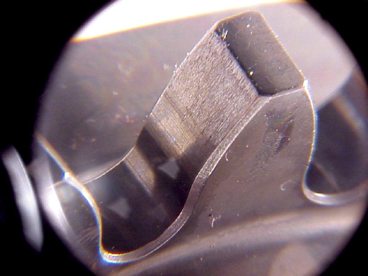 Evaluation of the Scuffing Resistance of Isotropic Superfinished